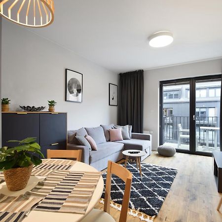 Rentplanet - Apartamenty Kolo Brzegu コウォブジェク エクステリア 写真
