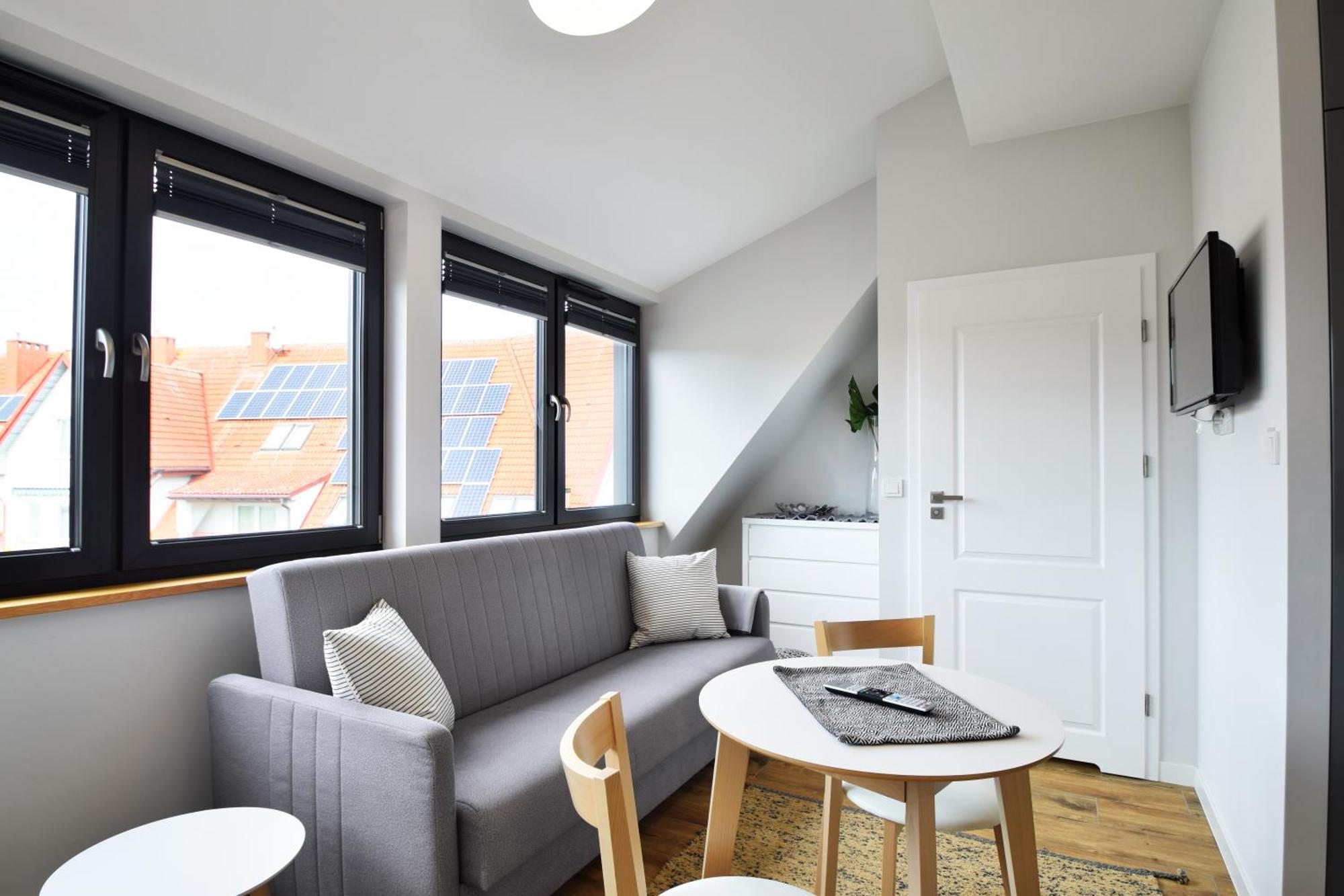 Rentplanet - Apartamenty Kolo Brzegu コウォブジェク エクステリア 写真